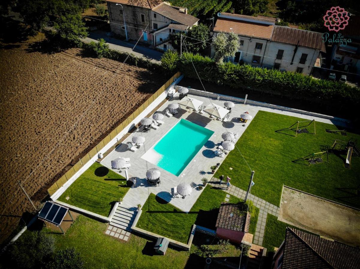 Agriturismo La Palazza Сала-Консіліна Екстер'єр фото